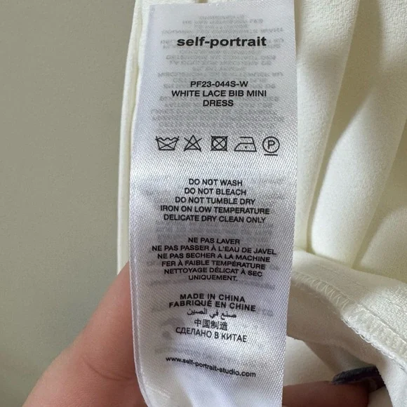 Self Portrait (NWT) White lace bib collar pleated mini dress - Picture 12 of 12